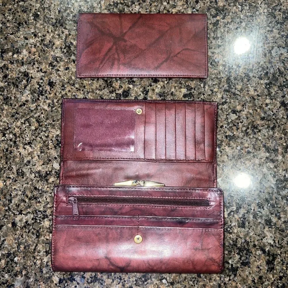 Gorgeous Vintage Etch 2 Prym Top Grain Red Burgundy Leather Wallet Coin Purse